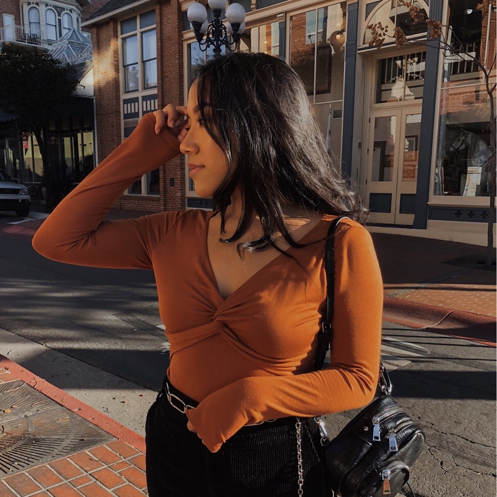 Meet your Posher, Yasmeen